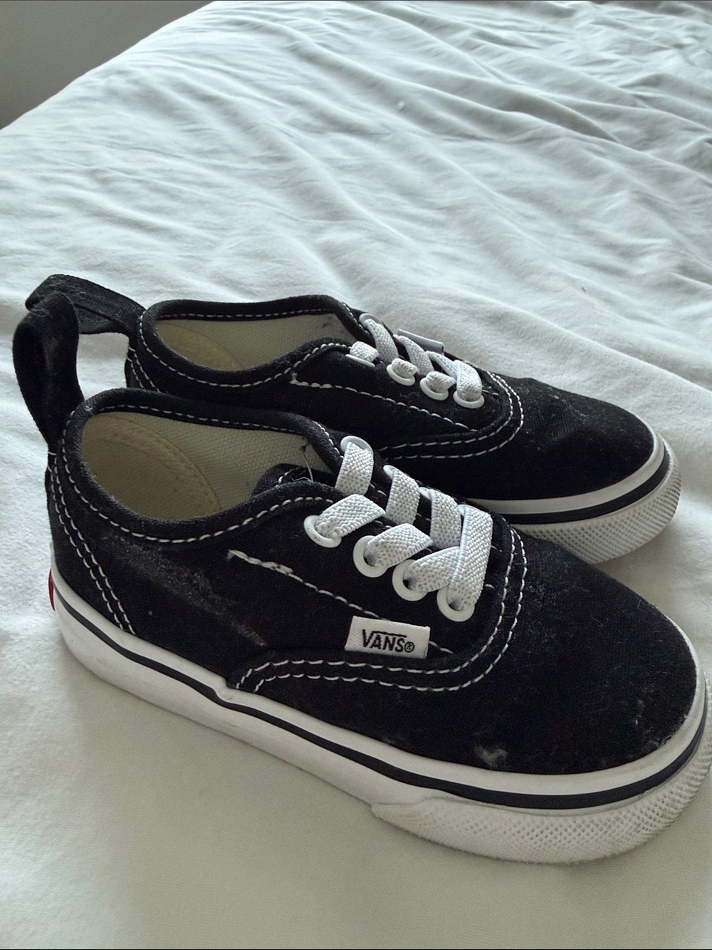Vans Kids Black and White Low-Top Canvas Sneakers